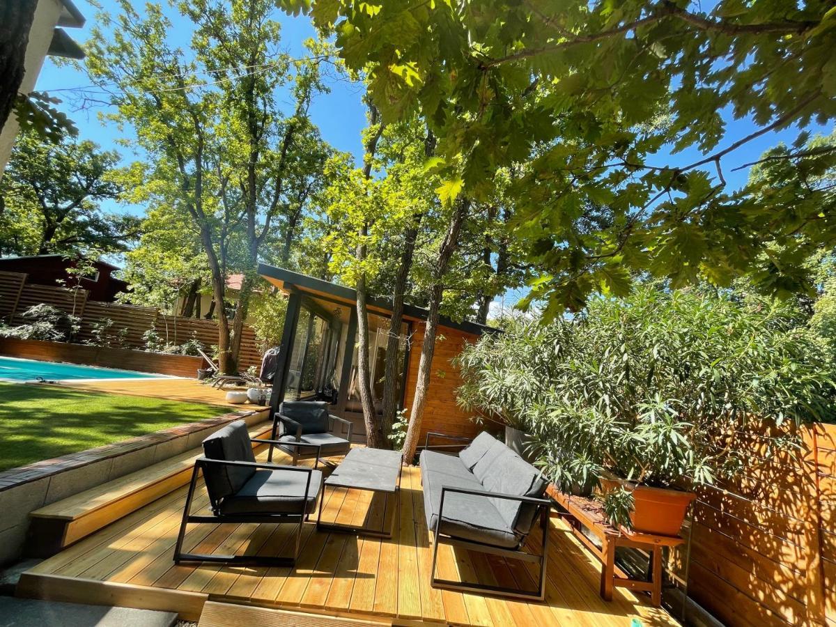 Pine-Wood Resort Balatonalmadi Exterior photo